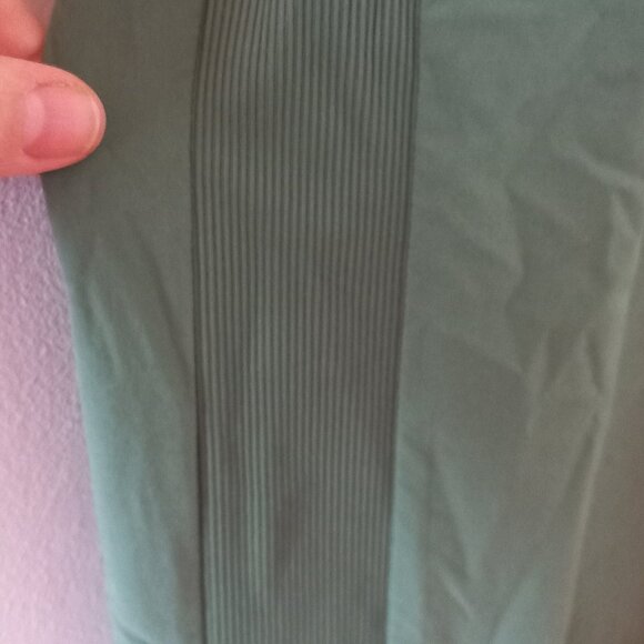 ATHLETA green "Brooklyn Mid Rise Ankle Pants" - Picture 5 of 9